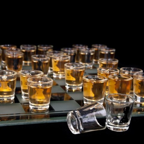 IMPREZOWE SZACHY DELUXE PREZENT NA 18 OSIEMNASTKA