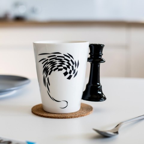 KUBEK SZACHISTY KRÓLOWA PREZENT UCZNIA MATURZYSTY