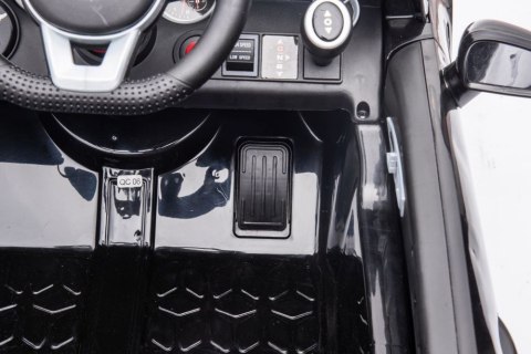 AUTO NA AKUMULATOR MERCEDES SLC 300 BIAŁY