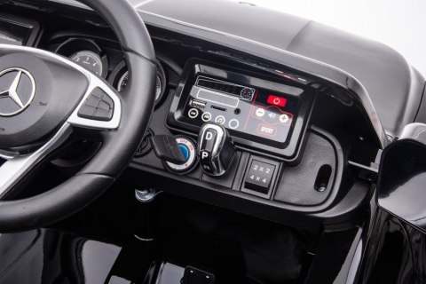 AUTO NA AKUMULATOR MERCEDES DK-MT950 4X4 CZARNY