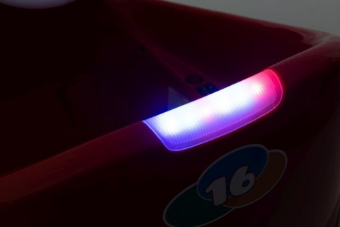 POJAZD NA AKUMULATOR XMX621 CZERWONY