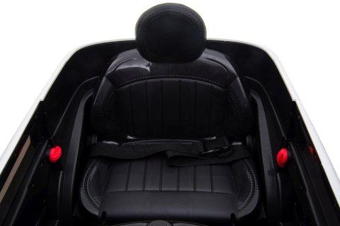 POJAZD NA AKUMULATOR BLT-688 DRIFT BIAŁY