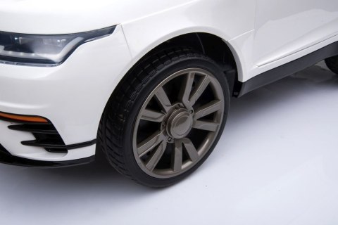 POJAZD NA AKUMULATOR BLT-688 DRIFT BIAŁY