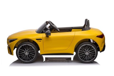 AUTO NA AKUMULATOR MERCEDES AMG SL63 ŻÓŁTY LAKIEROWANY