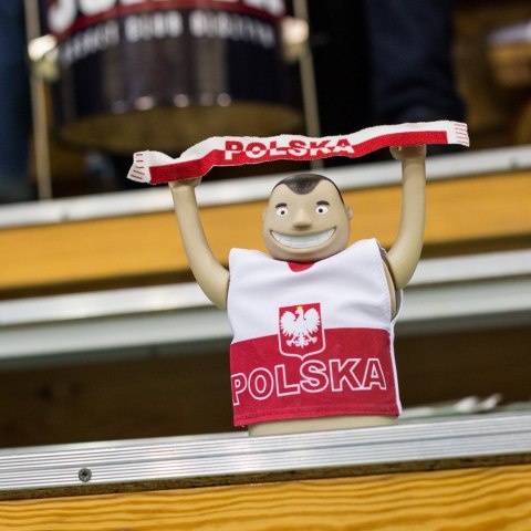 SOLARNY KIBIC POLSKA - GADŻET DLA KIBICA