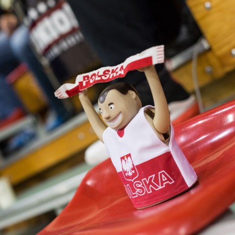 SOLARNY KIBIC POLSKA - GADŻET DLA KIBICA