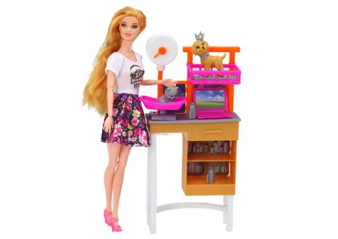 ZESTAW LALKA Z PSAMI KOT KARMA WETERYNARZ AKCESORIA