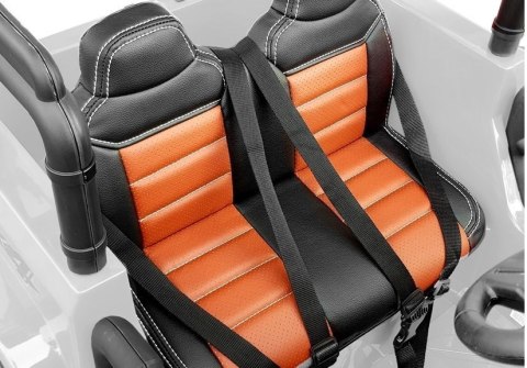 AUTO NA AKUMULATOR WXE-1688 4X4 BIAŁY STRONG