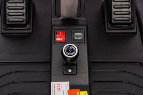 AUTO NA AKUMULATOR BUGGY A8812 CZARNE 24V