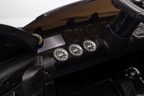 AUTO NA AKUMULATOR MERCEDES CLA 45S AMG CZARNY LAKIEROWANY 4X4