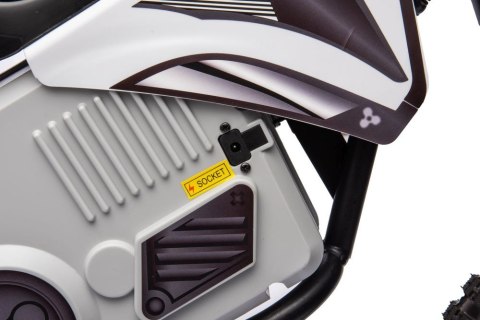 MOTOR CROSSOWY NA AKUMULATOR A9901 BIAŁY 36V