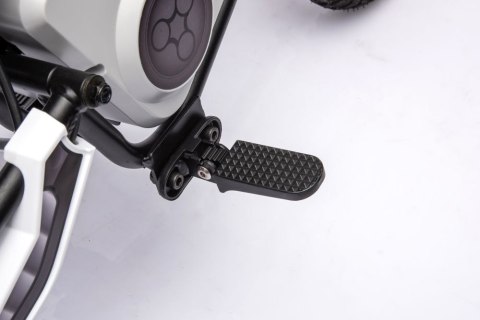 MOTOR CROSSOWY NA AKUMULATOR A9901 BIAŁY 36V