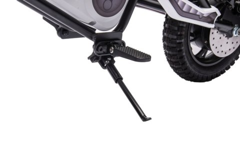 MOTOR CROSSOWY NA AKUMULATOR A9901 BIAŁY 36V