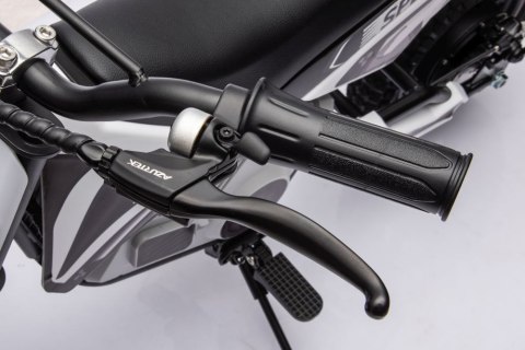 MOTOR CROSSOWY NA AKUMULATOR A9901 BIAŁY 36V