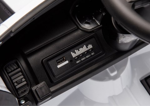 AUTO NA AKUMULATOR ZB618 DODGE RAM BIAŁY