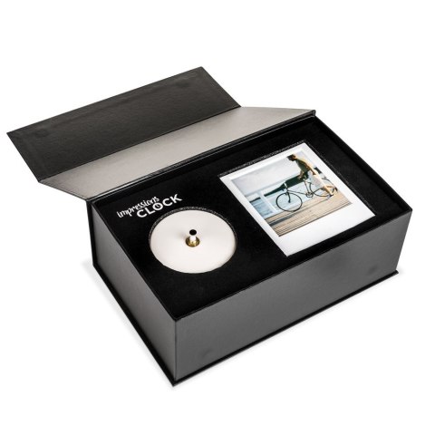 ZEGAR Z RAMKAMI NA ZDJĘCIA NAKLEJANY ŚCIENNY RAMKI