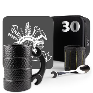 ZESTAW PREZENTOWY DLA KIEROWCY - PREZENT NA 30-STKĘ - KING OF THE ROAD