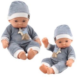 LALKA BOBAS W SZAREJ PIŻAMCE Z GWIAZDKAMI CZAPECZKA