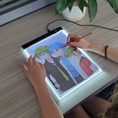 TABLICA DESKA KREŚLARSKA DO RYSUNKU KALIGRAFII PODŚWIETLANA LED A4