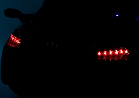 AUTO NA AKUMULATOR MERCEDES GTR CZARNY