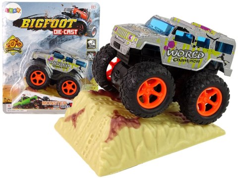 AUTO RESORAK Z NACIĄGIEM MONSTER TRUCK BIG FOOT GUMOWE OPONY RAMPA