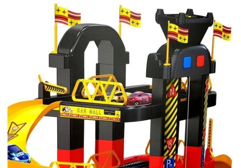 GARAŻ PARKING 5- POZIOMOWY WINDA NA BATERIE 10 AUTEK ŚWIATŁA