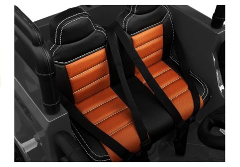 AUTO NA AKUMULATOR WXE-1688 4X4 CZARNE STRONG