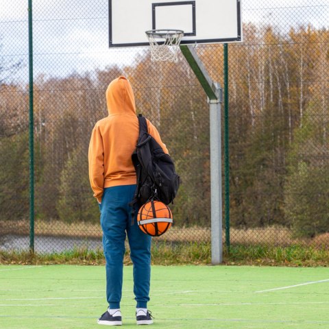 Uchwyt na piłkę Sprintigo - czarny - prezent dla młodego piłkarza