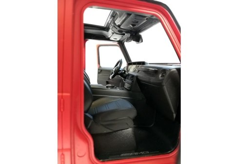 ZDALNIE STEROWANY MERCEDES G63 RASTAR R/C CZERWONY