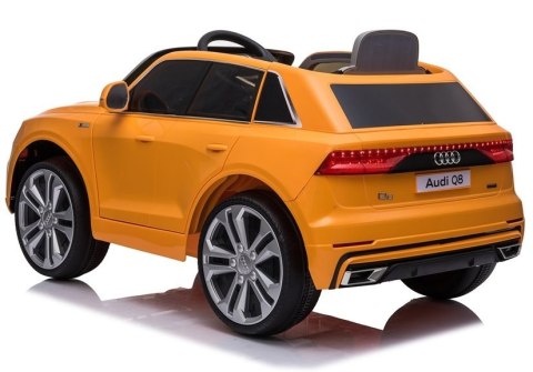 AUTO NA AKUMULATOR AUDI Q8 JJ2066 ŻÓŁTY LAKIEROWANY