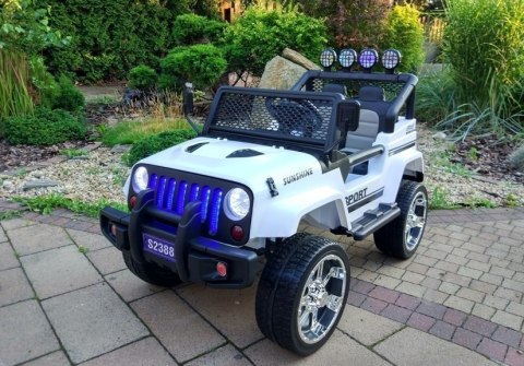 AUTO NA AKUMULATOR S2388 JEEP BIAŁY 4X45W