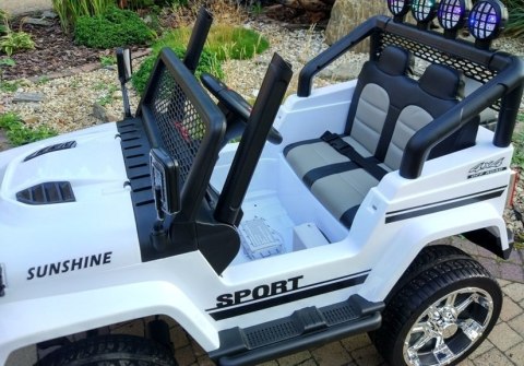 AUTO NA AKUMULATOR S2388 JEEP BIAŁY 4X45W