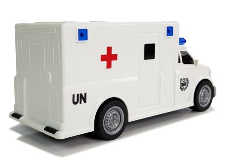 AUTO AMBULANS Z NAPĘDEM KARETKA POGOTOWIA 1:20 Z DŹWIĘKIEM